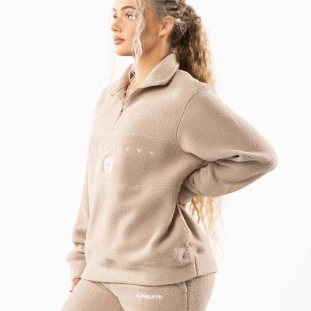 Alphalete King Quarter Zip Beige Tan Fleece Jacket XLarge